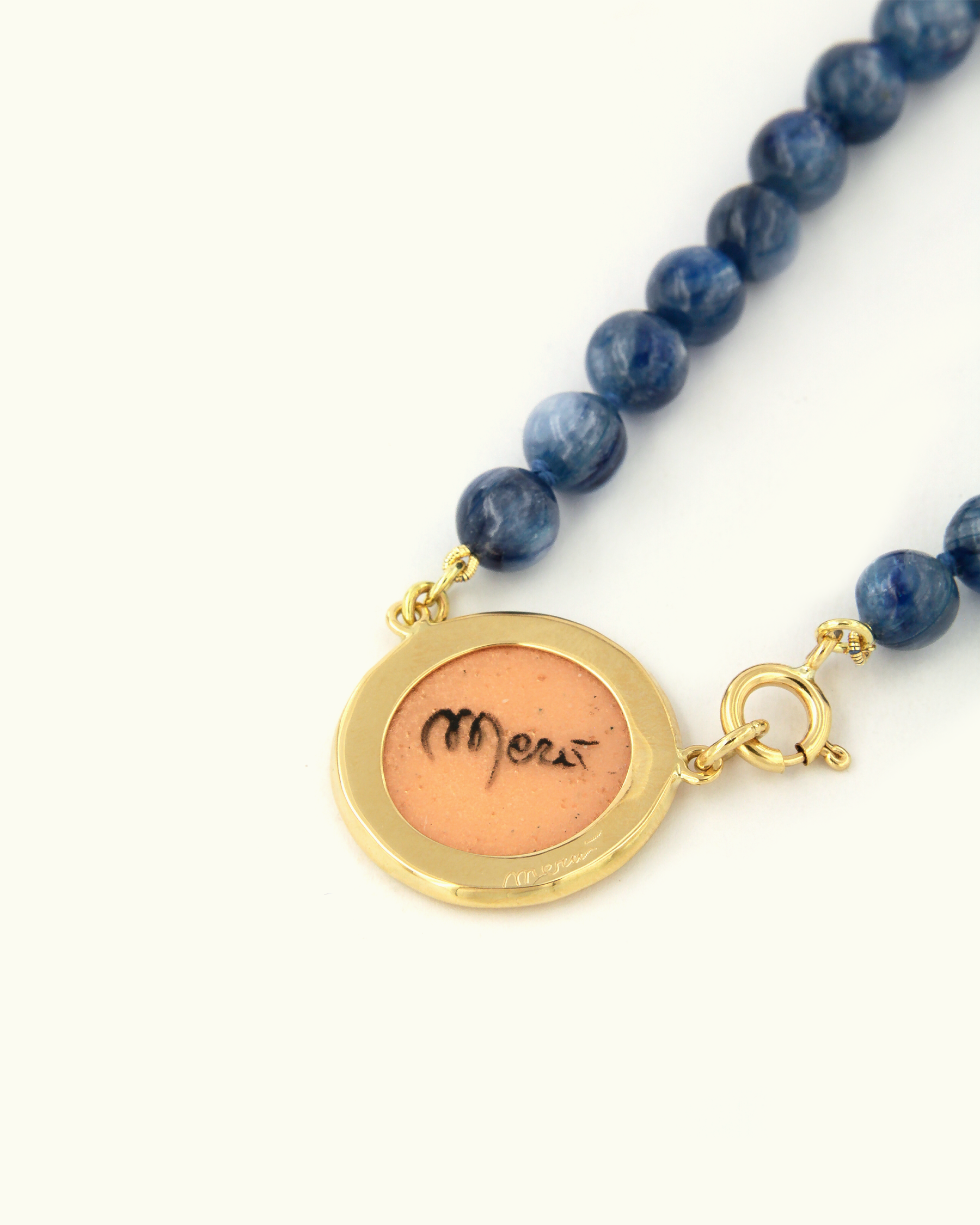 Blue Shark Coloris Necklace in Lunar Cobalt