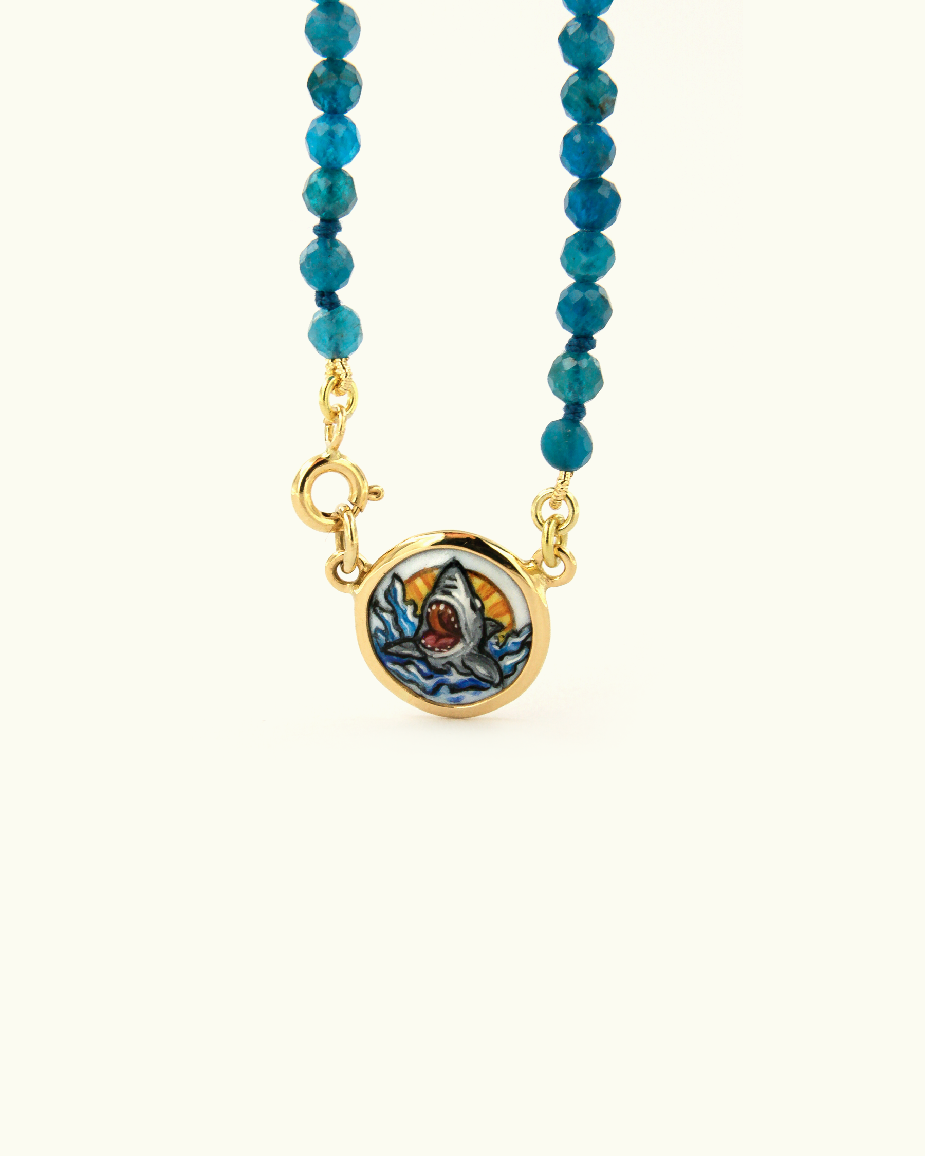 Shark Jaw Coloris Necklace in Blue Wave