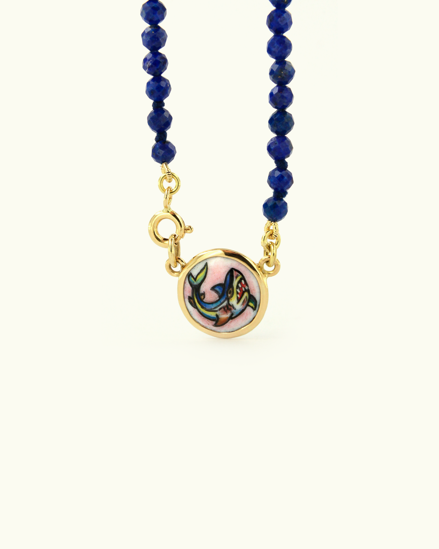 Tiger Shark Coloris Necklace in Midnight Blue