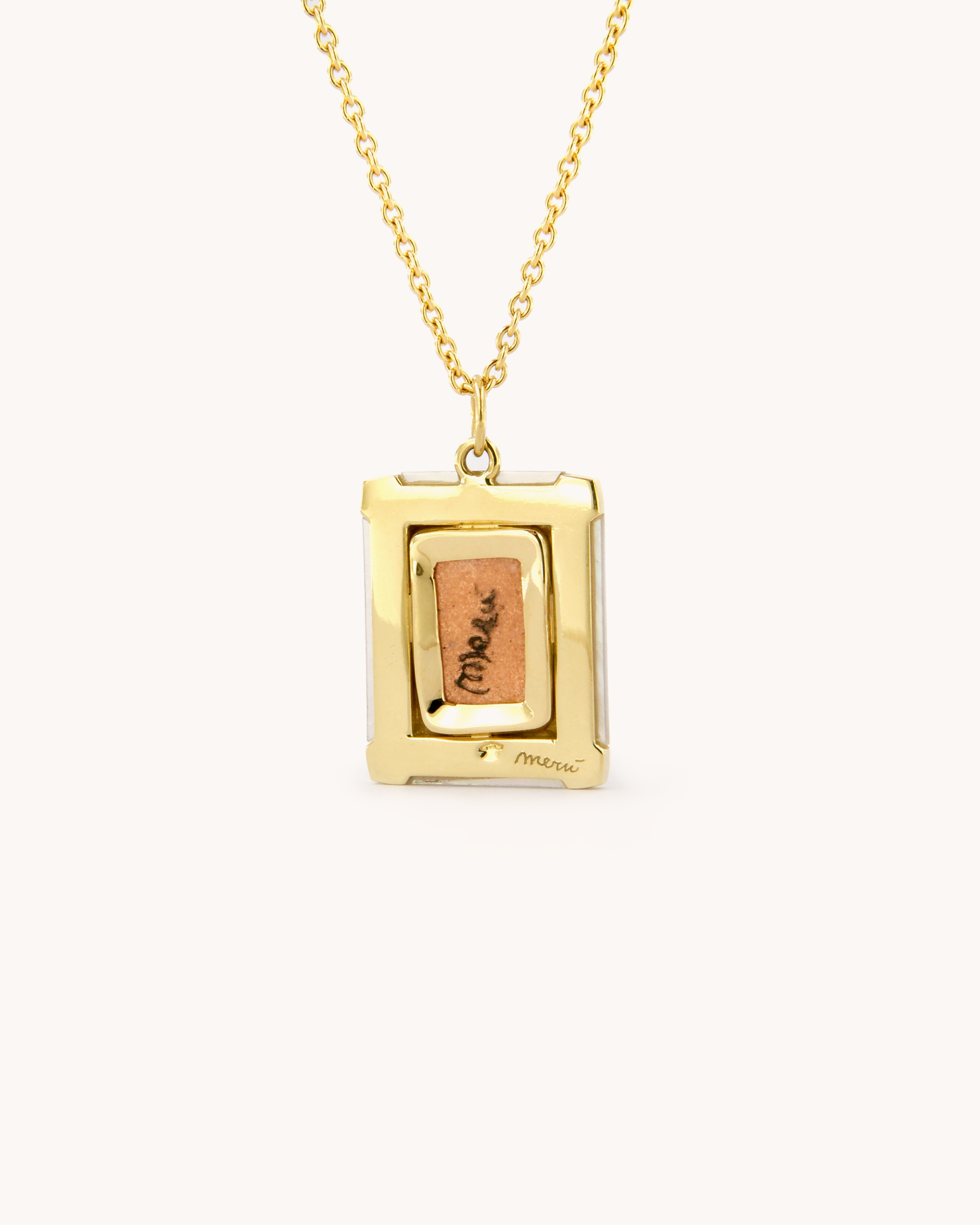 Treasuring the Gaze Pendant