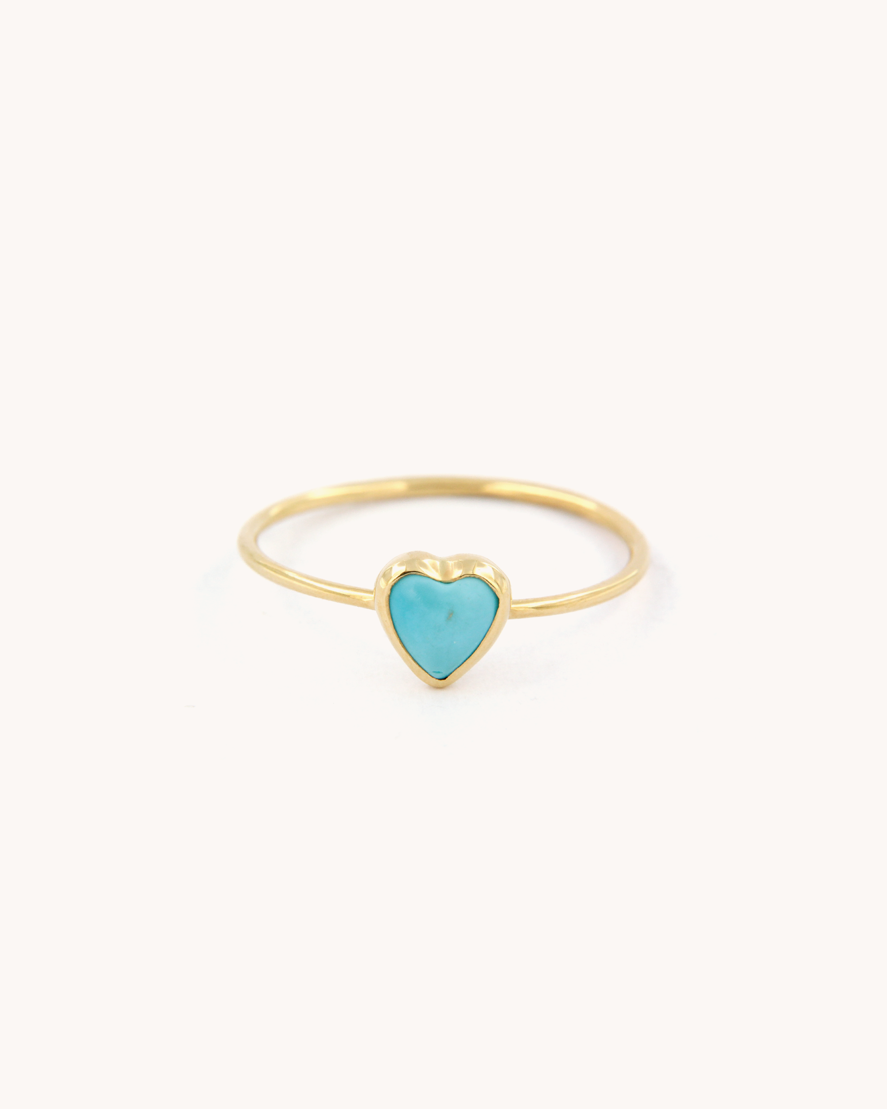 Anello a Filo con Cuore Turchese