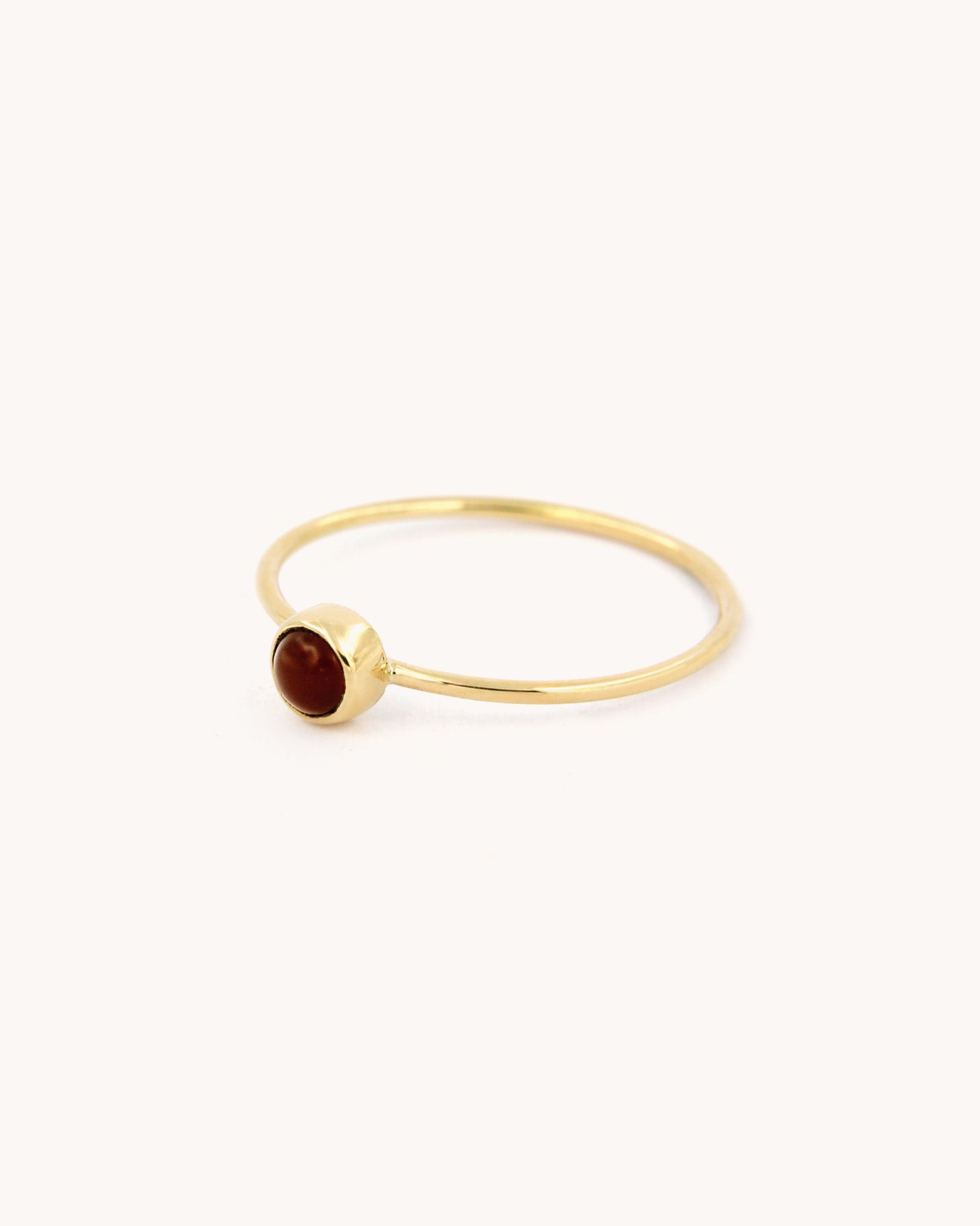 Anello a Filo con Corniola