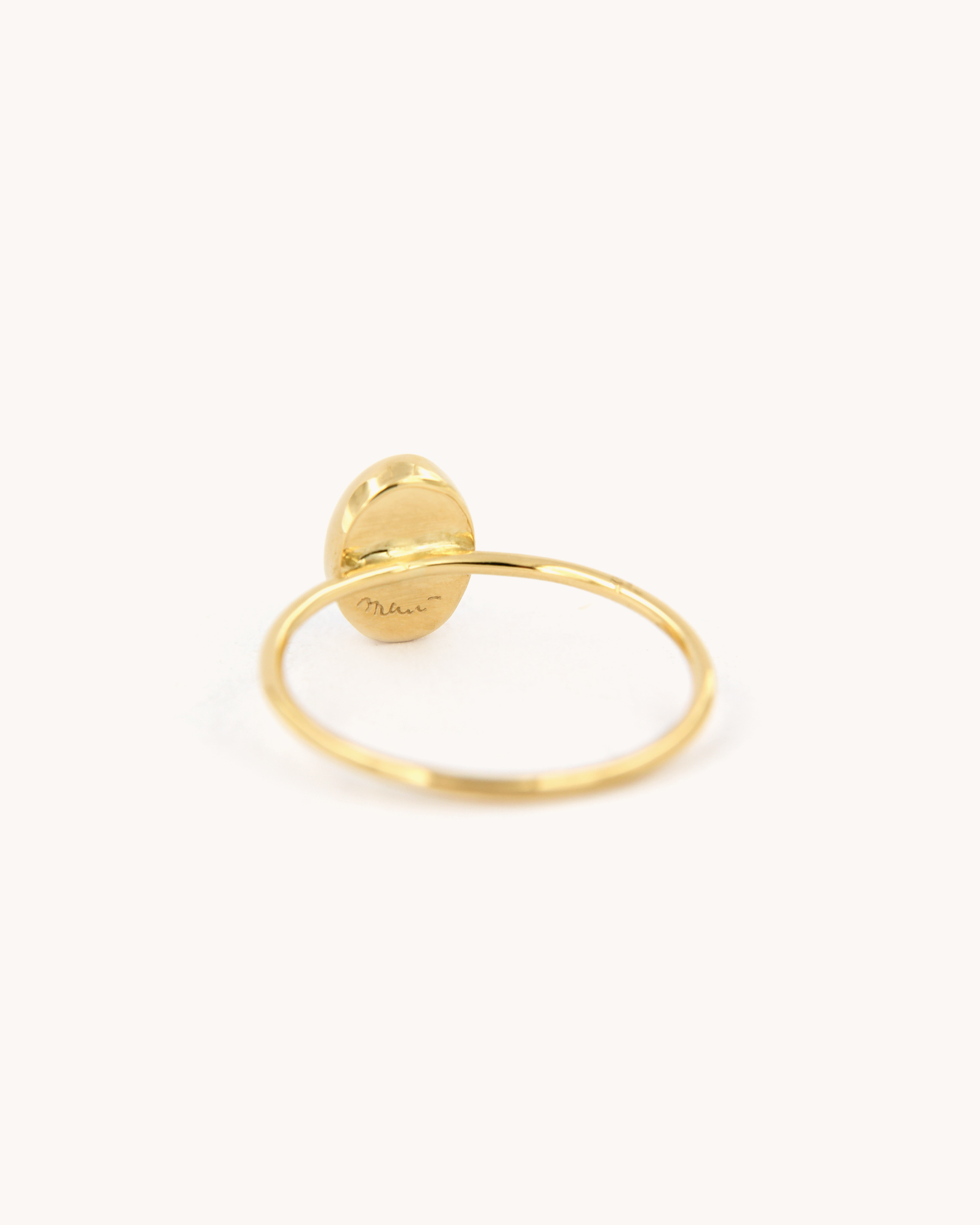 Anello a filo con Lapislazzulo