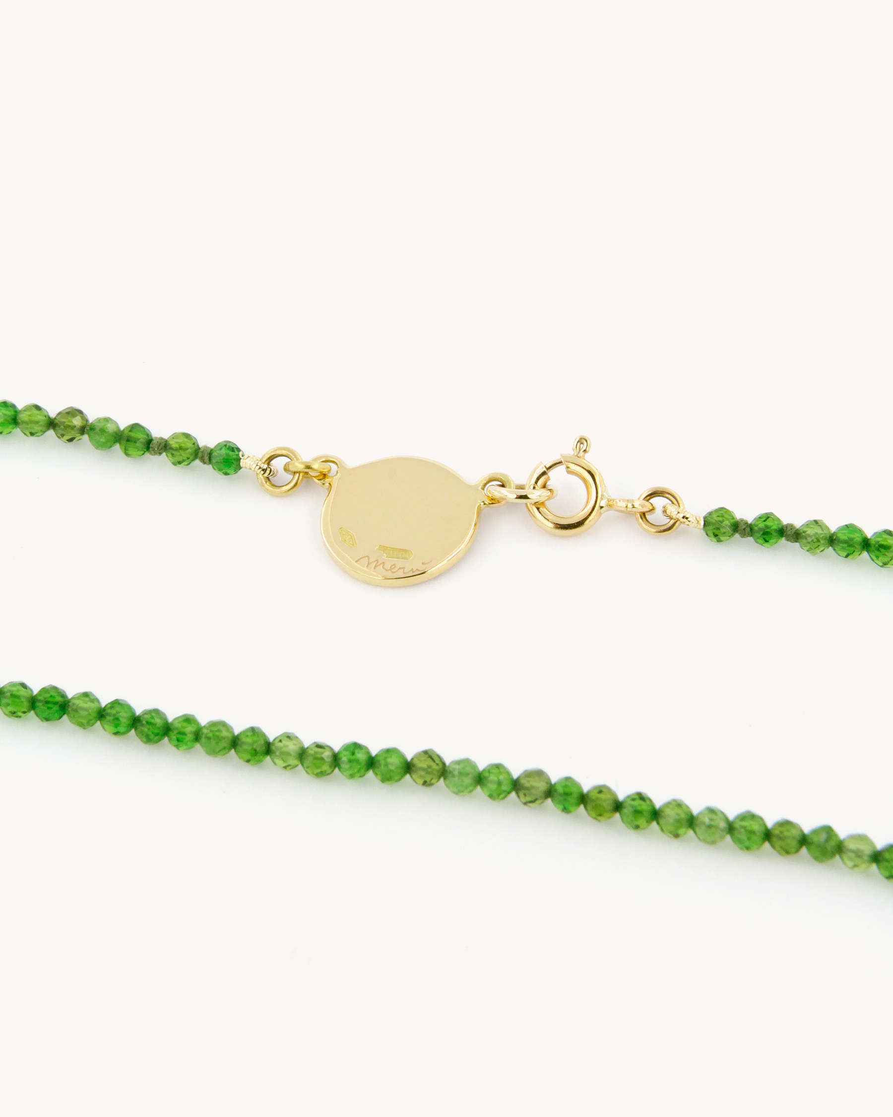 Collana Coloris Coniglio nel Verde Prato