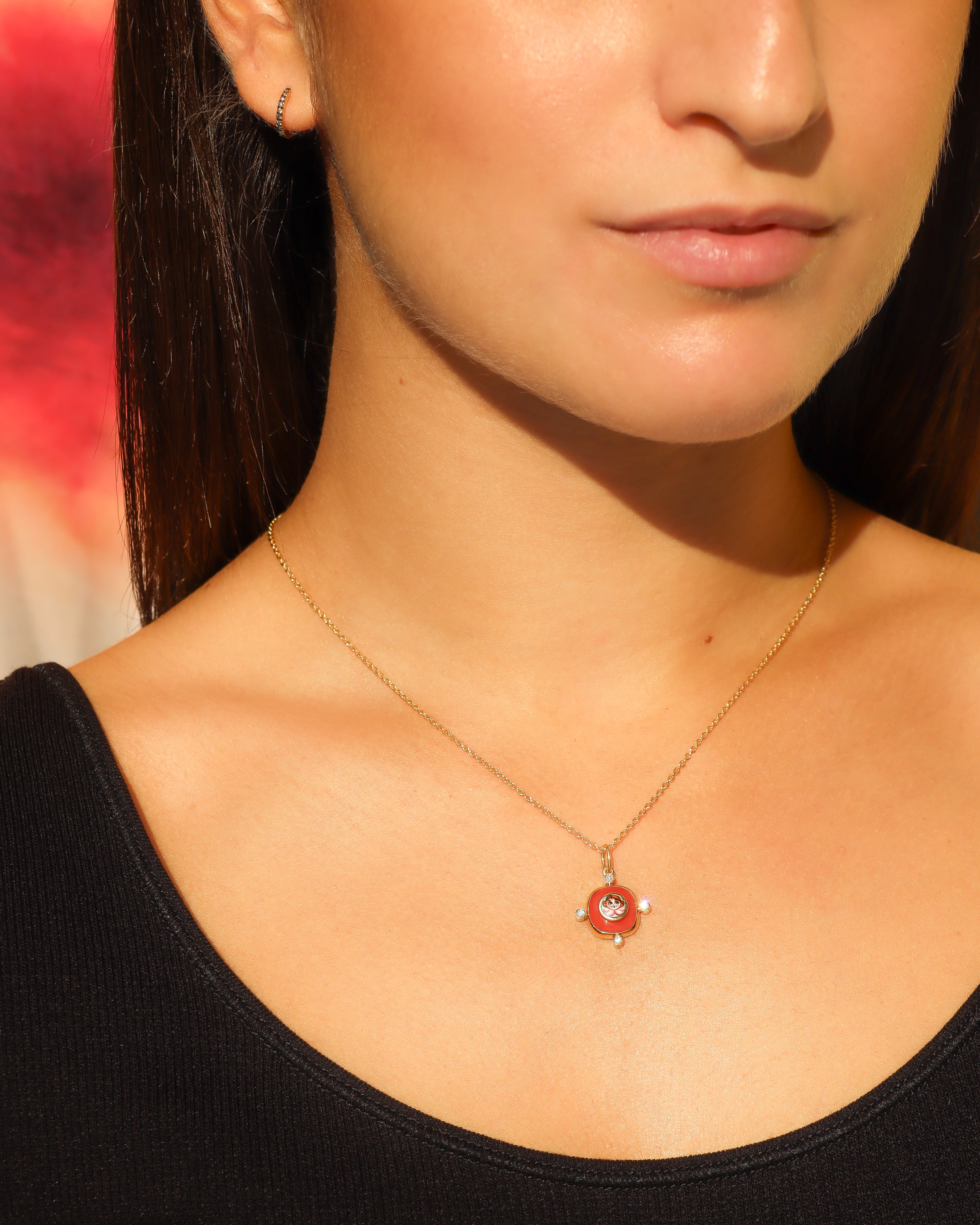 Ciondolo Angelo Rosa con Diamanti