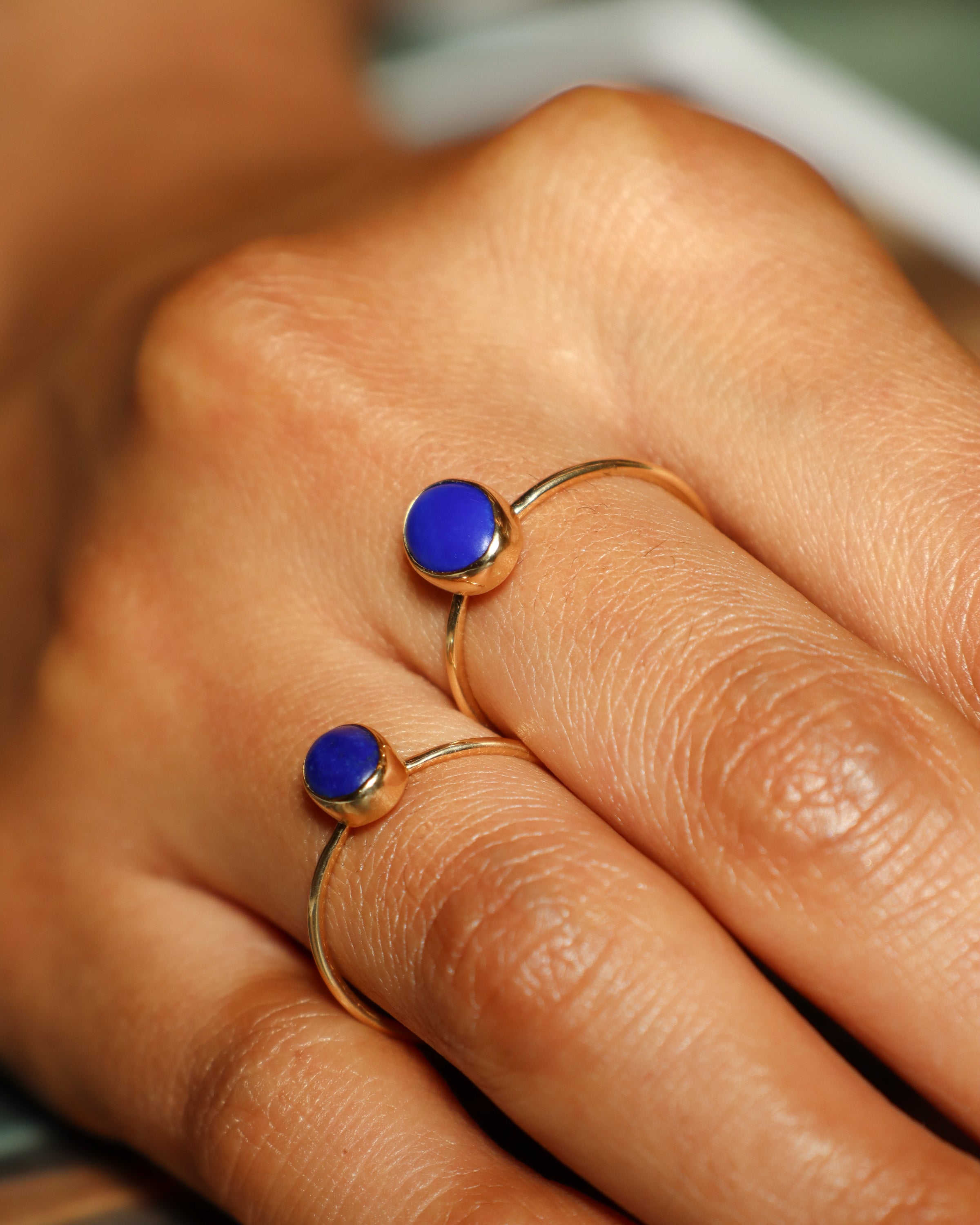 Anello a filo con Lapislazzulo