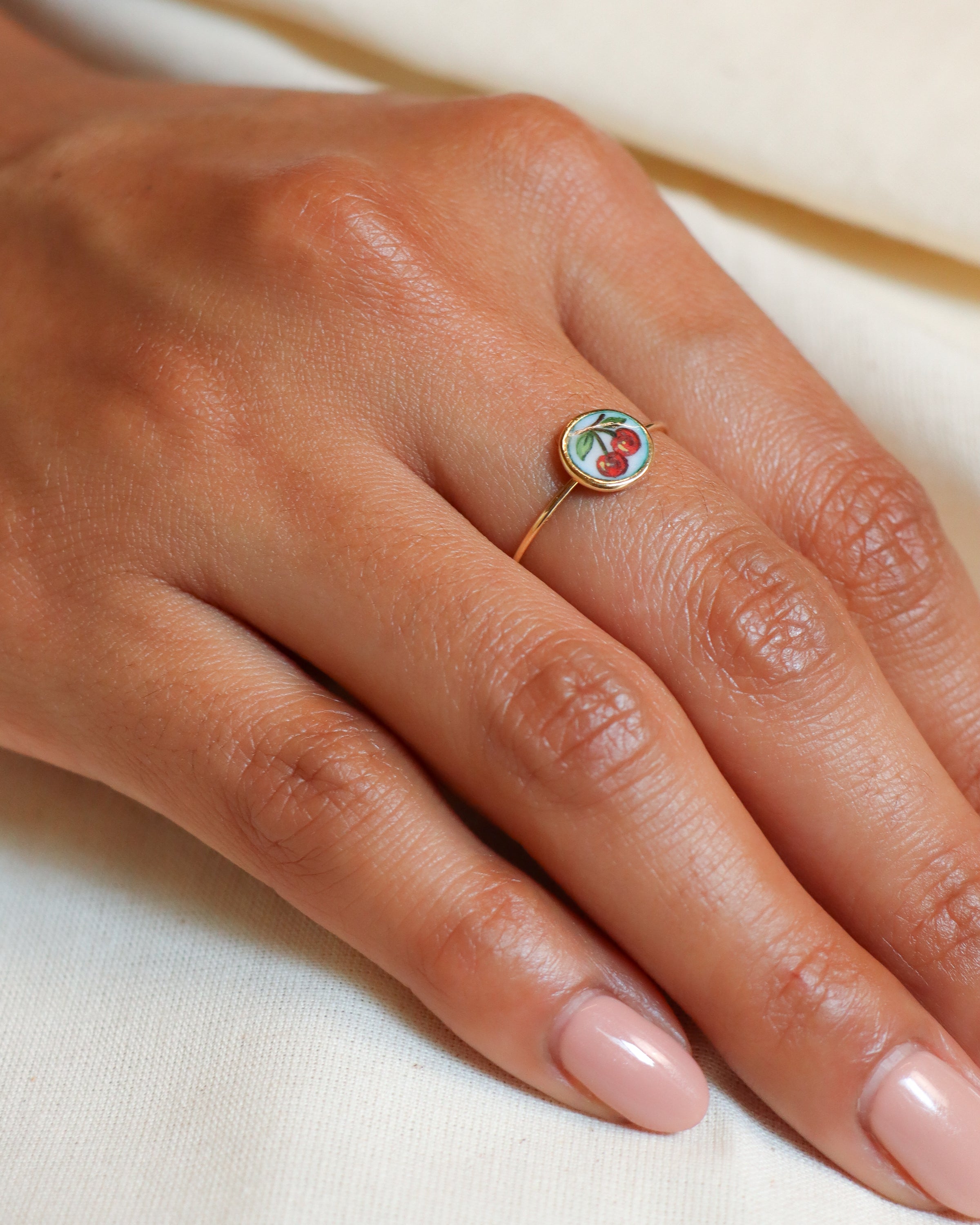 Anello a filo Ciliegie