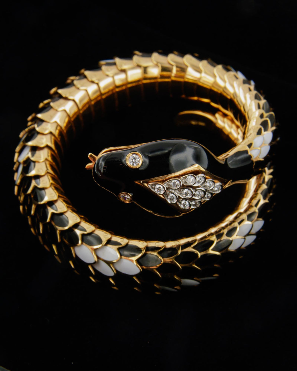 Bracciale con Texture Serpente - Albert M Bracciale con Texture Serpente - Albert M