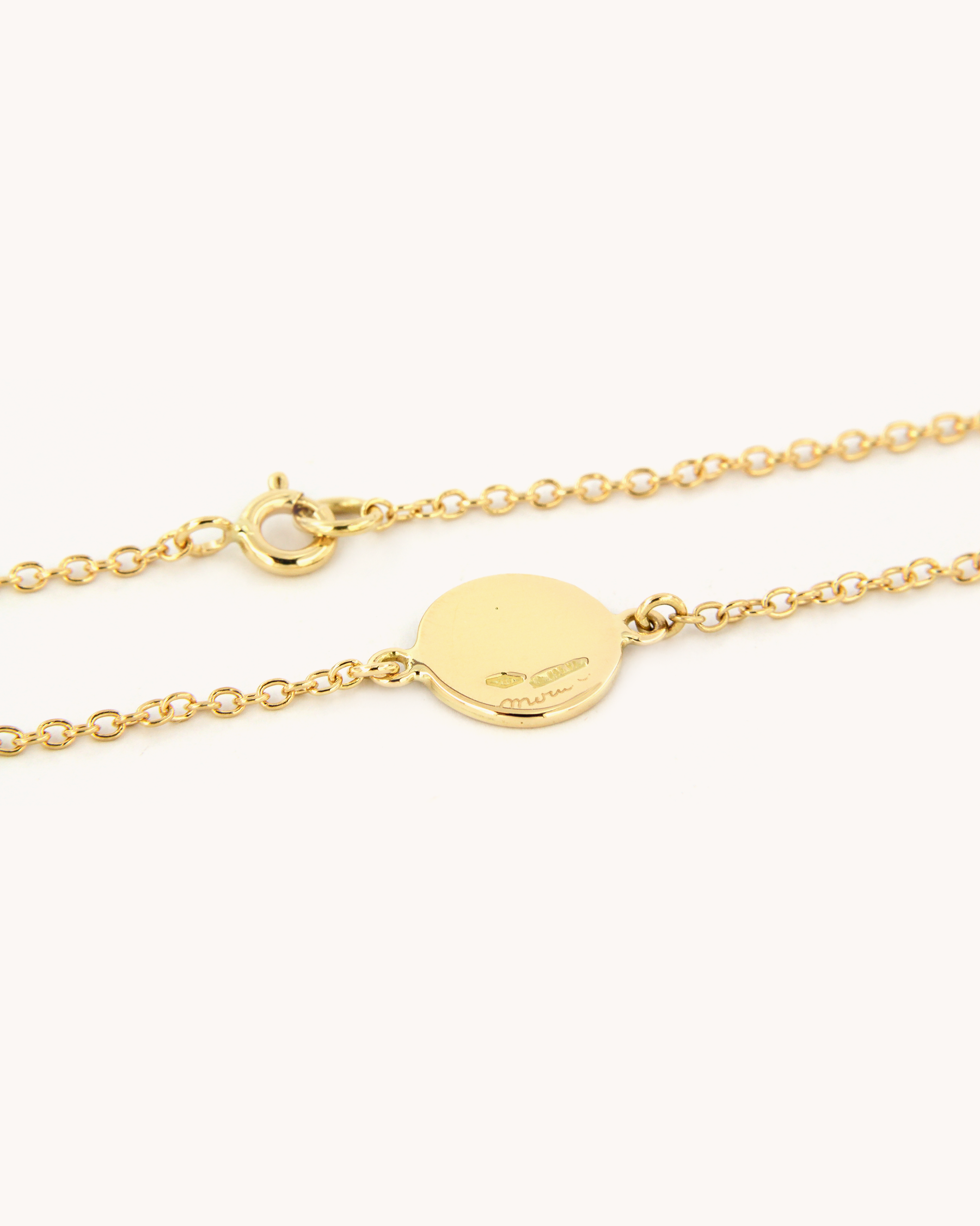 Bracciale Fragole in oro giallo 18 carati con piastrina raffigurante fragole dipinte a mano in smalto a fuoco