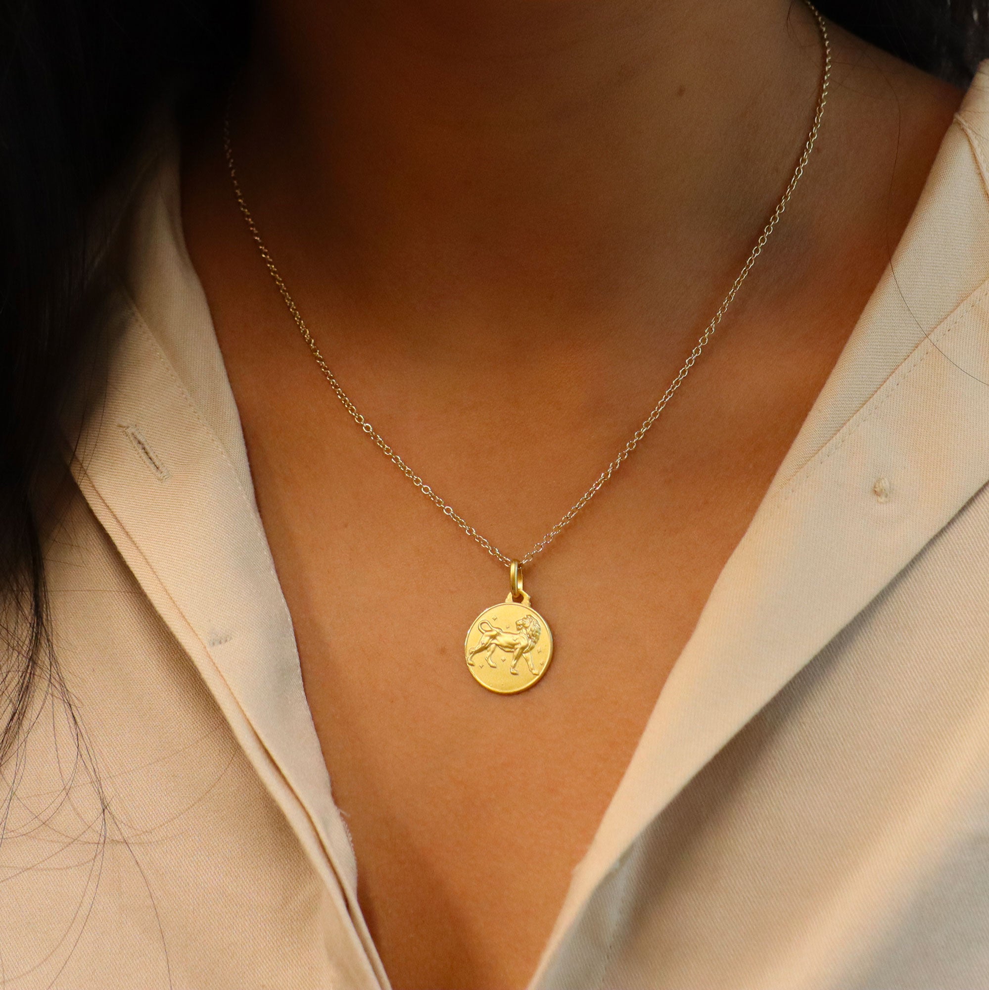 Leo Zodiac Small Pendant