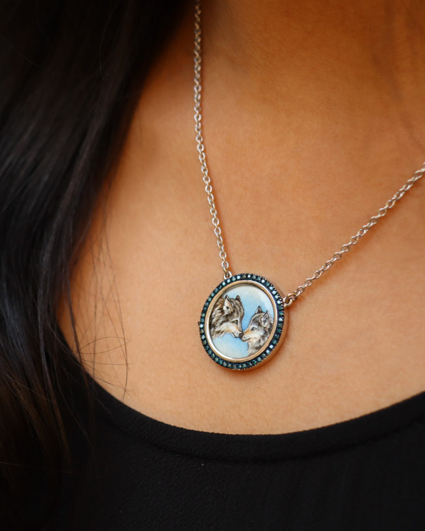 Wolves Diamond Necklace