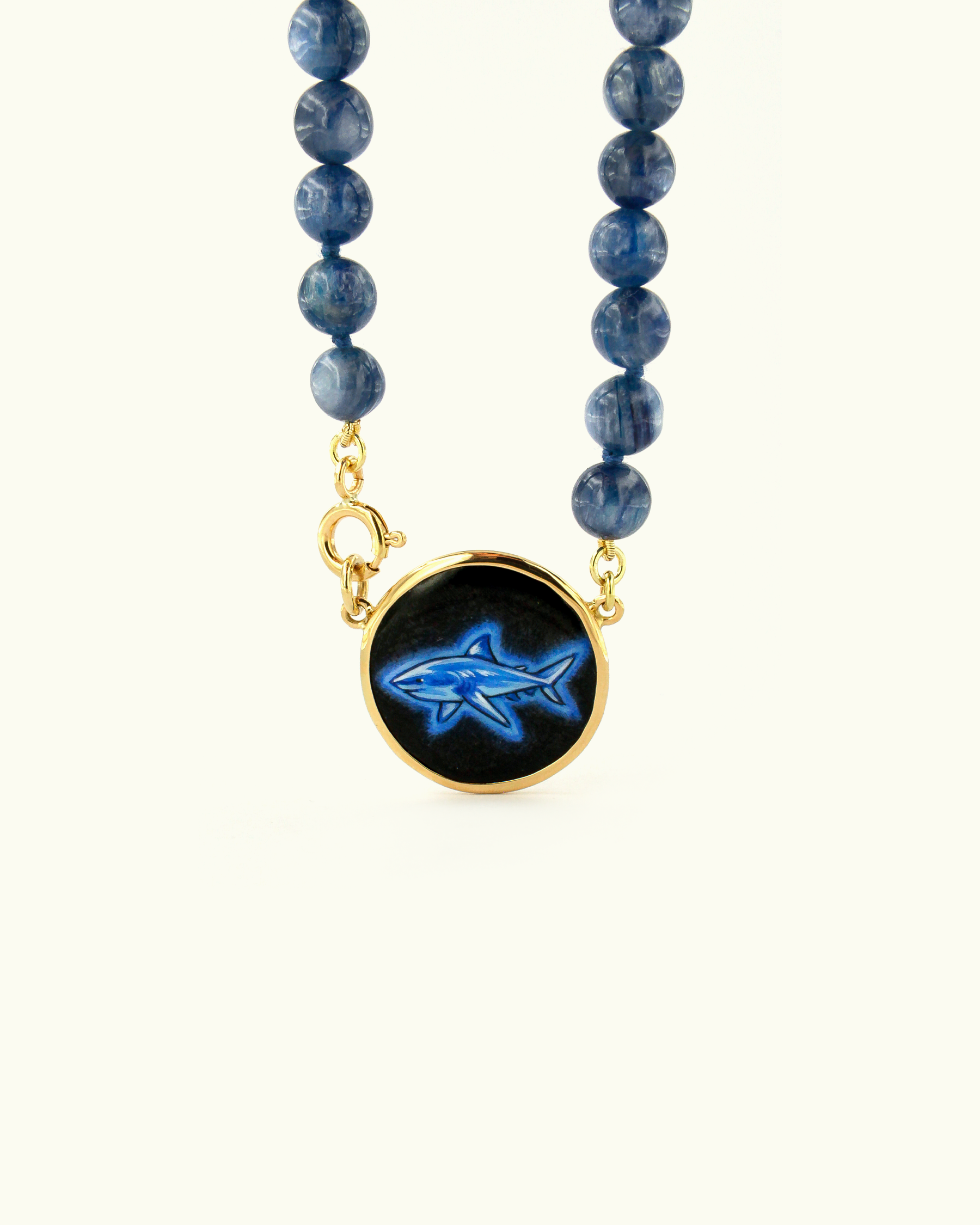 Blue Shark Coloris Necklace in Lunar Cobalt