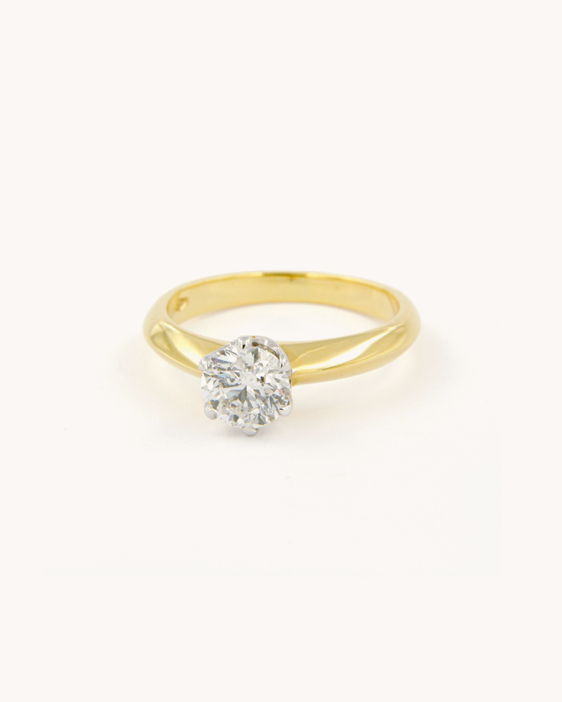 Anello Solitario Merù Taglio Brillante 0,70ct