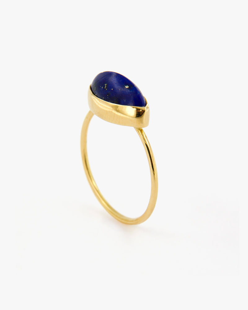 Oval lapis lazuli Ring