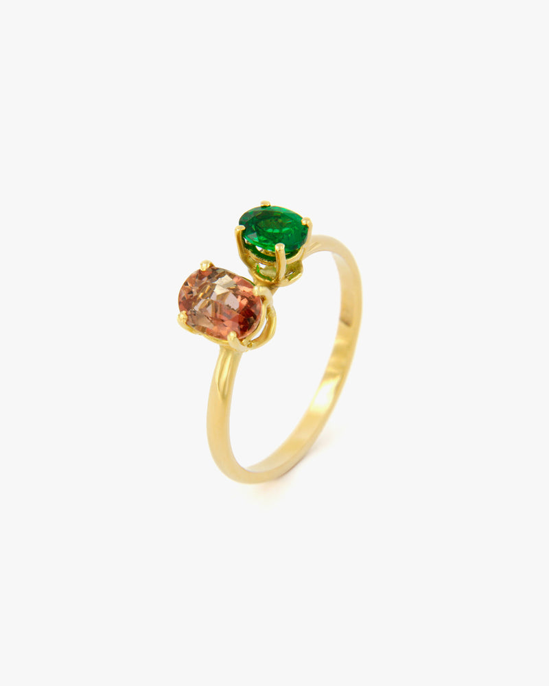 Anello a filo con Andalusite e Tsavorite