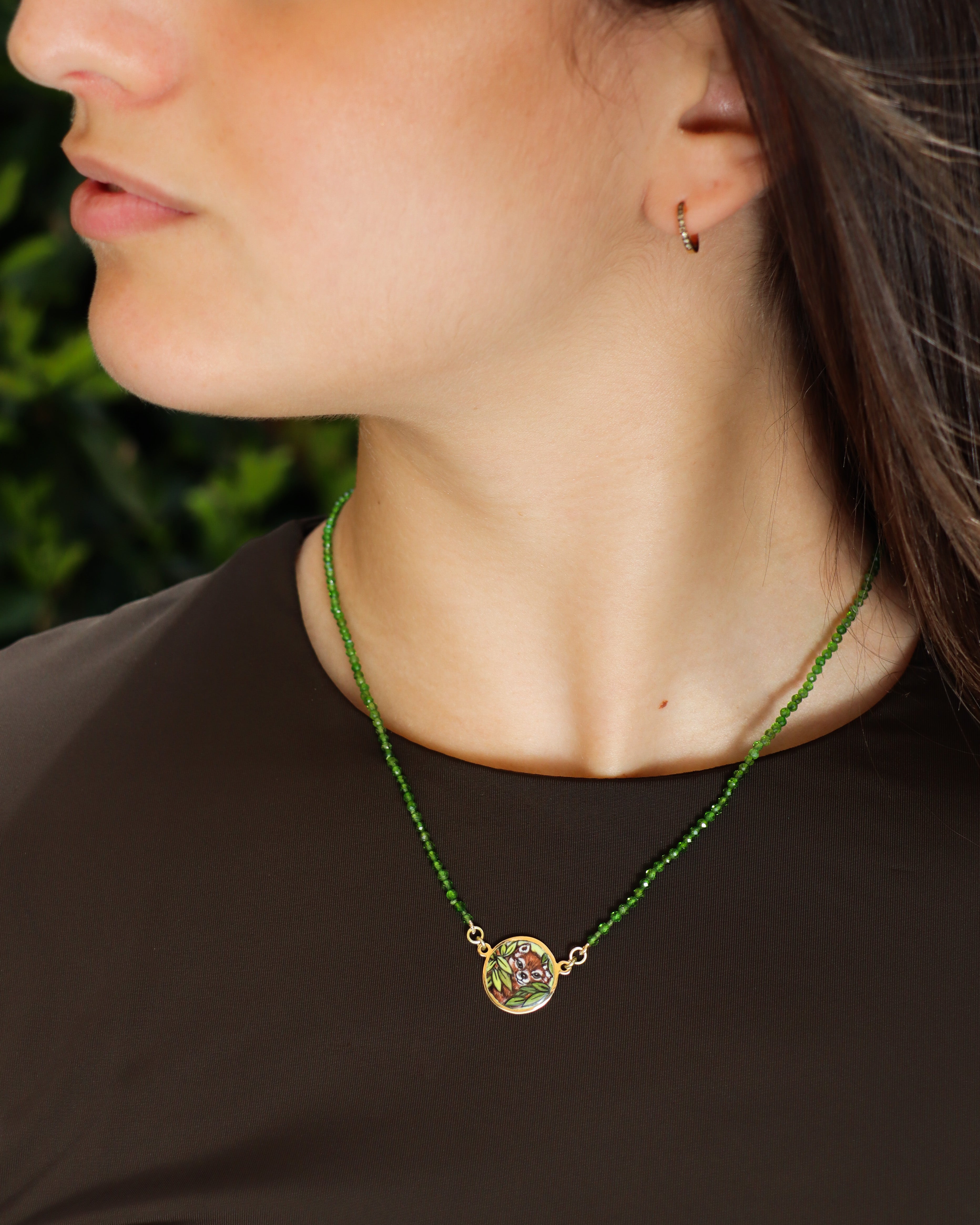 Collana Panda Rosso tra le Foglie