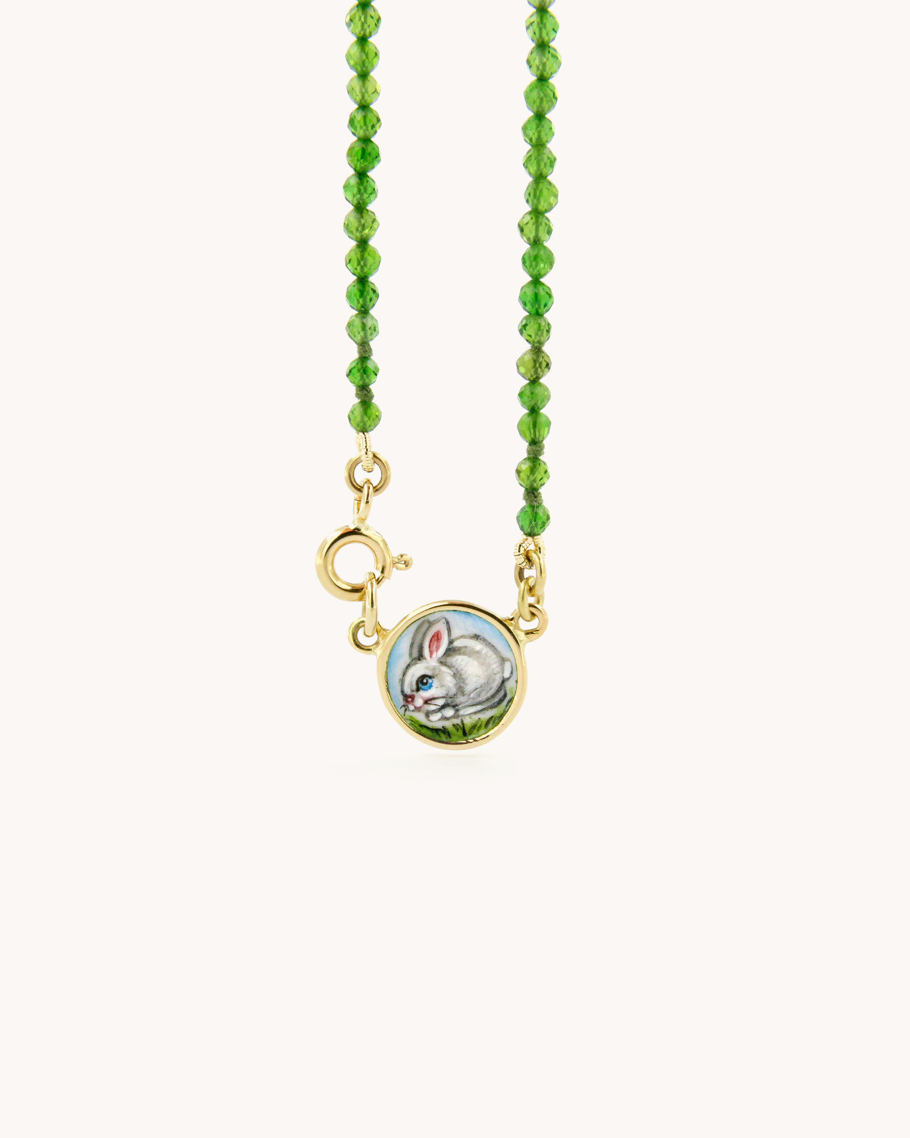 Coloris Necklace Rabbit in Meadow Green