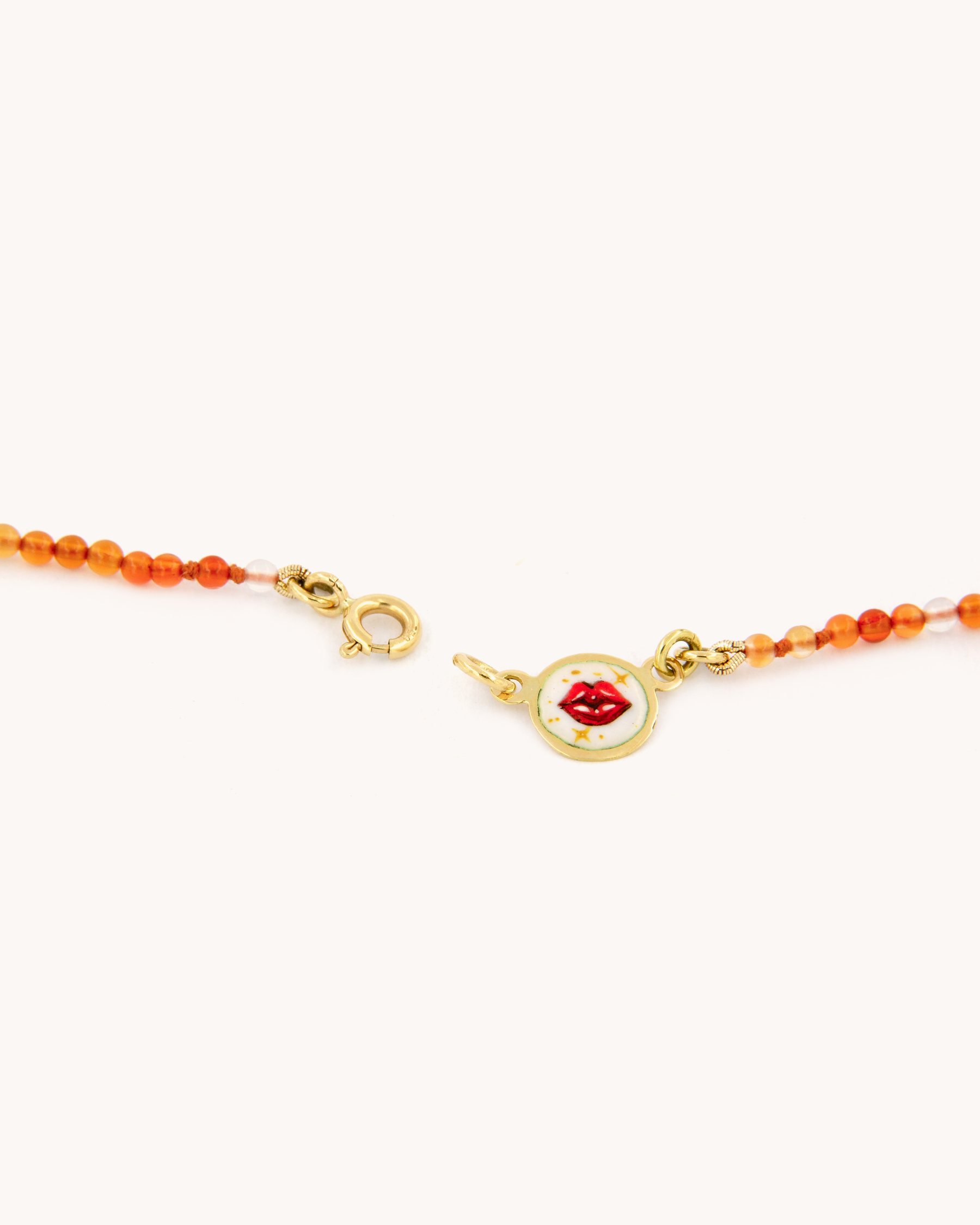 The Sweet Kiss Necklace