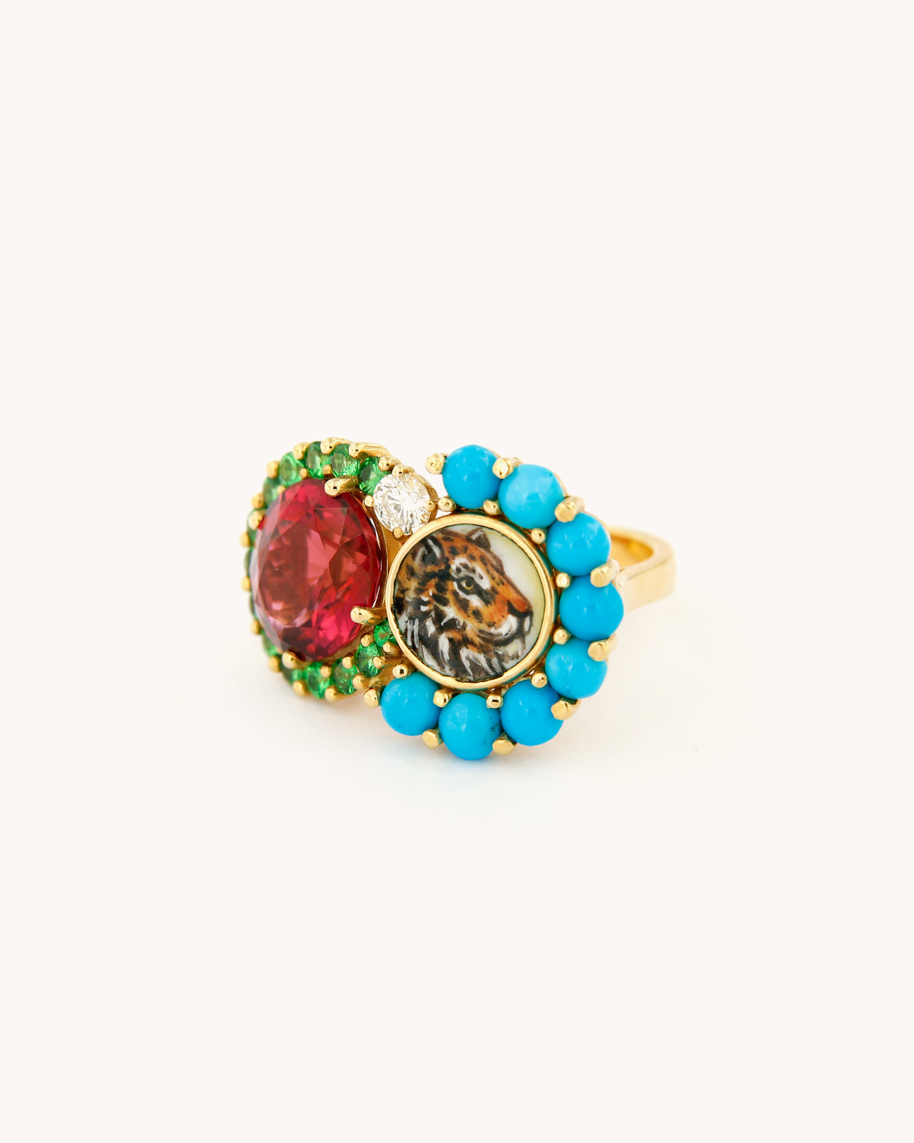 Anello Tigre Incantato e Fantasia di Gemme