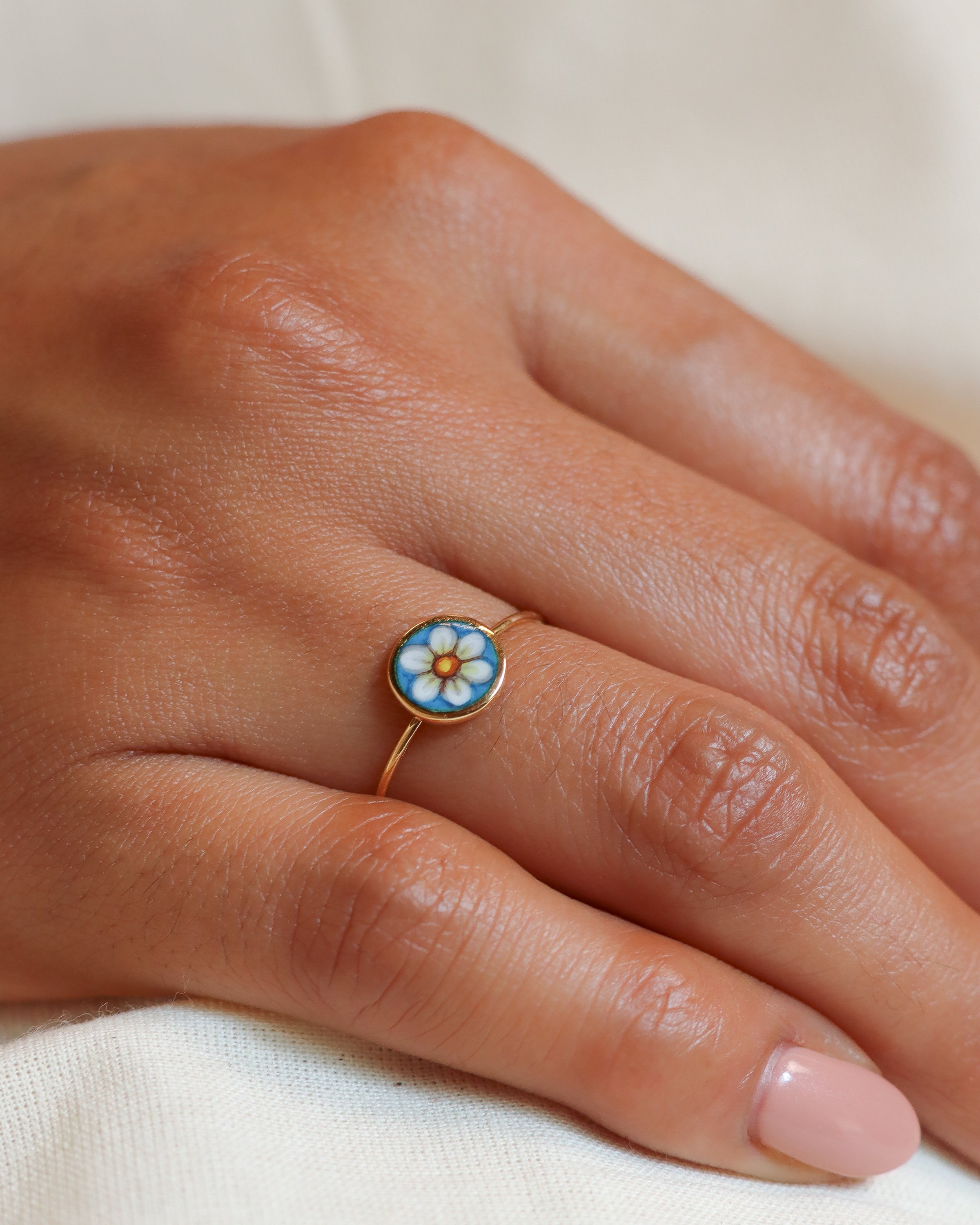 Daisy Wire Ring