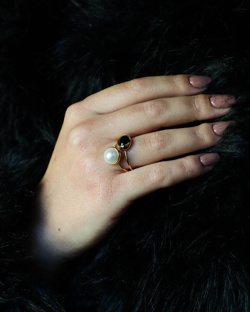 Oval Onyx Ring