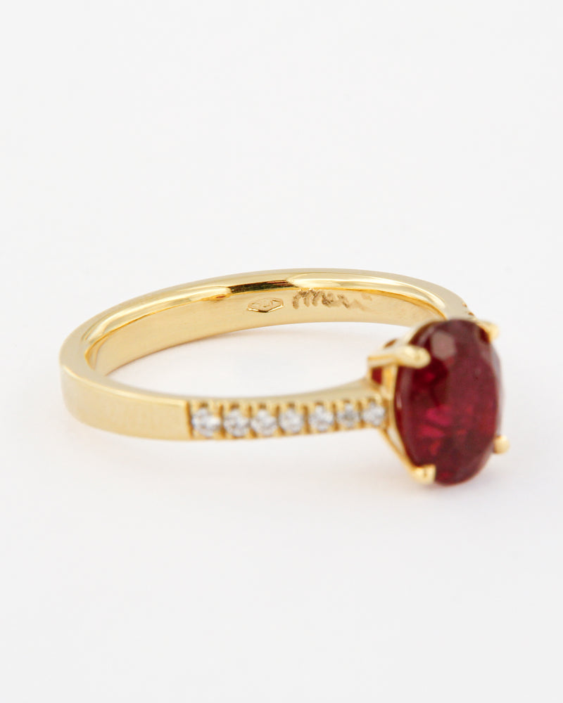 Rubellite and Diamonds Ring