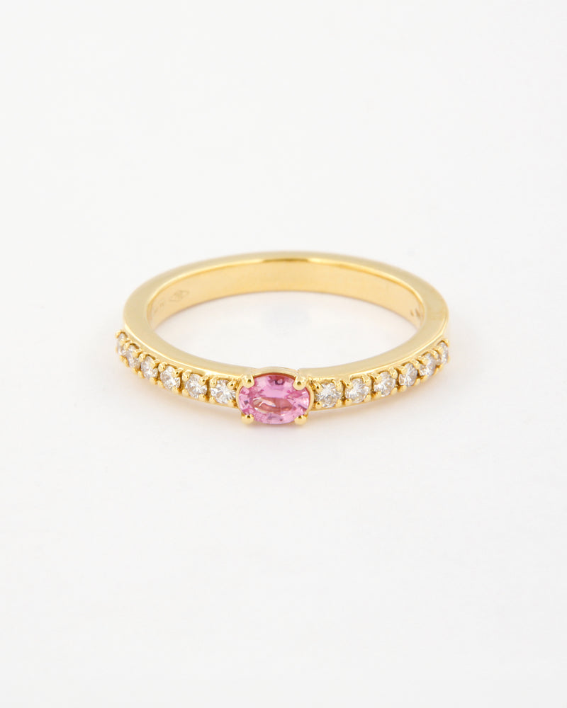 Oval Pink Sapphire and Diamonds Ring