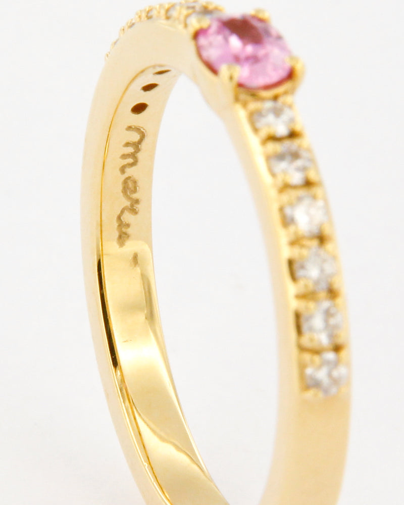 Oval Pink Sapphire and Diamonds Ring