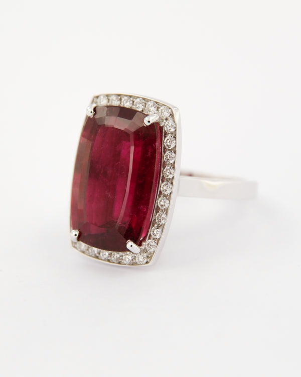 Anello Tormalina Rubellite e Diamanti