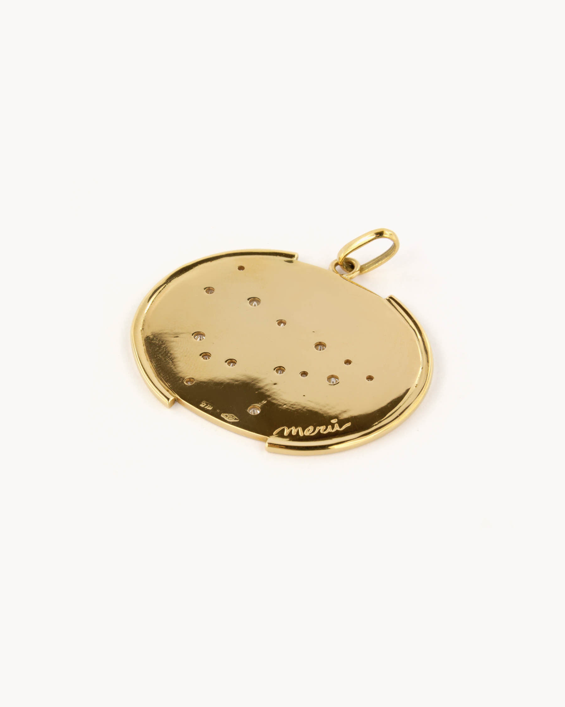 Ciondolo zodiacale Capricorno Maxi in oro giallo 18K con costellazione e diamanti
