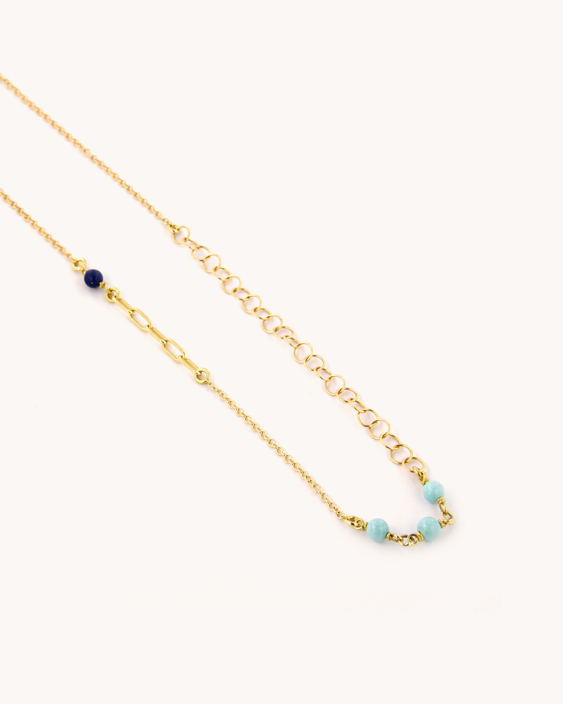Collana in oro giallo 18 carati a catena mista con lapislazzulo e turchese