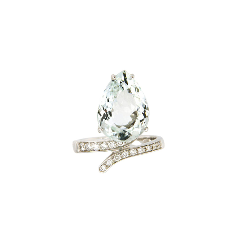 Pear Cut Aquamarine Diamond Ring