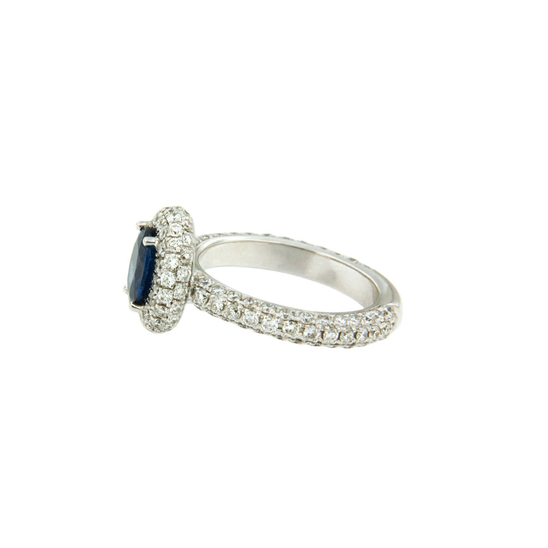 Anello Zaffiro Blu con Diamanti Pavé