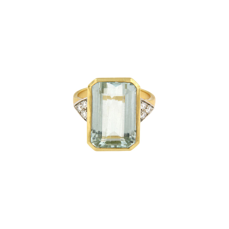 Aquamarine & Diamonds Ring