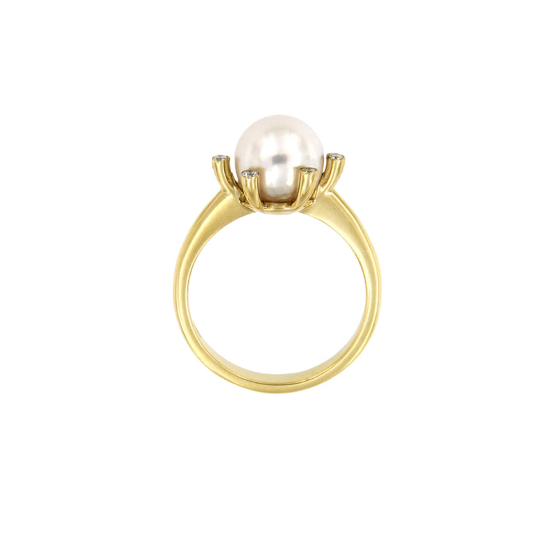 Pearl and Diamonds Ring