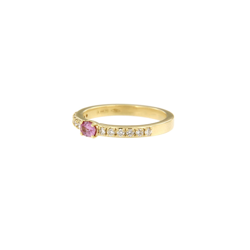 Oval Pink Sapphire and Diamonds Ring